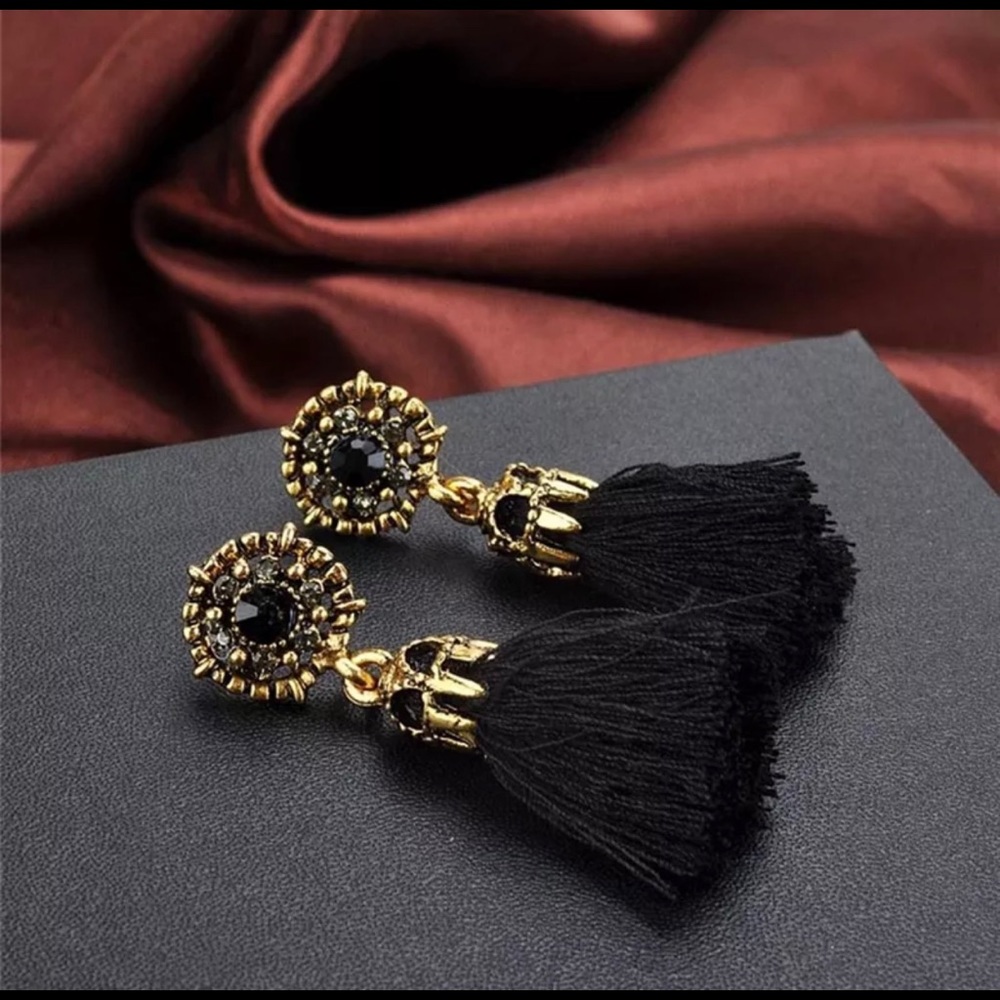Small Black Tassel Earrings